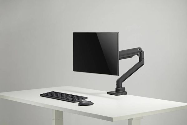 Produktbild: SpeaKa Professional SP-MM-970 Monitorhalterung 1 Display(s) 43,2 cm (17") - 124,5 cm (49") Schwarz H&ouml;henverstellbar, Neigbar, Schwenkbar