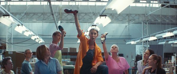 Produktbild: Julie und die roten Schuhe