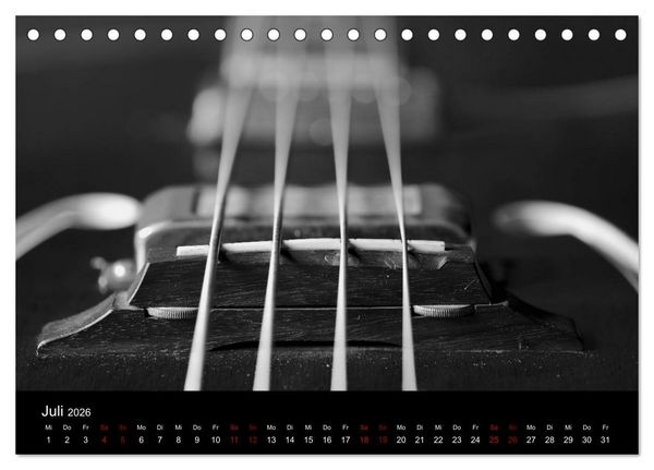 Produktbild: Regelwerke - Details alter E-Gitarren (Tischkalender 2026 DIN A5 quer), CALVENDO Monatskalender