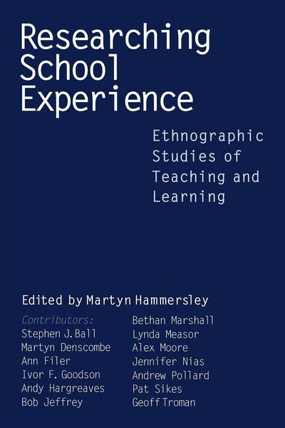 Produktbild: Researching School Experience