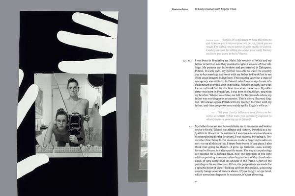 Produktbild: First Monographs
