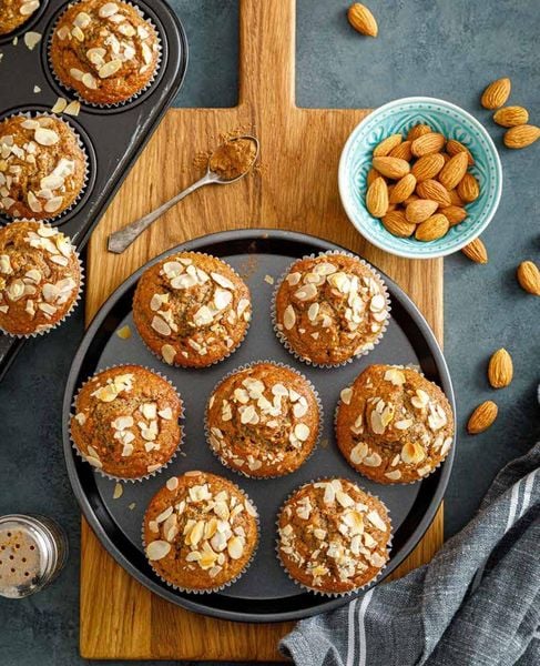 Produktbild: Hei&szlig;luftfritteuse GOLD Das Backbuch