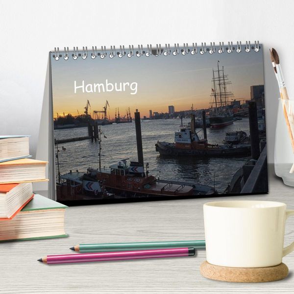 Produktbild: Hamburg (Tischkalender 2026 DIN A5 quer), CALVENDO Monatskalender