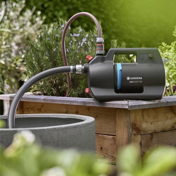 Produktbild: GARDENA Akku-Gartenpumpe 3000 Silent 18V P4A Ready-To-Use Set Akku-Gartenpumpe 3000 l/h