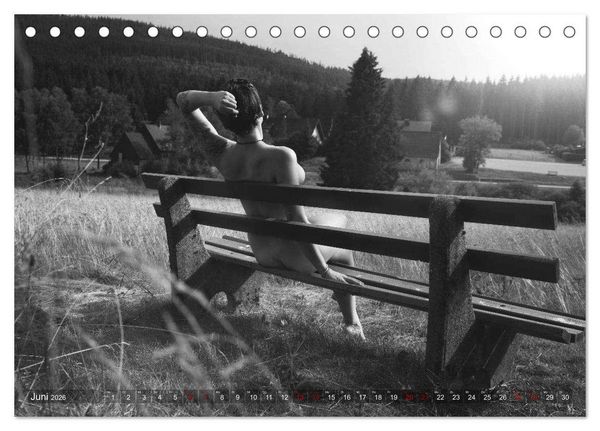Produktbild: Sensual Secrets (Tischkalender 2026 DIN A5 quer), CALVENDO Monatskalender