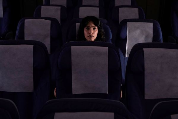 Produktbild: In Flight - Never Fly Alone