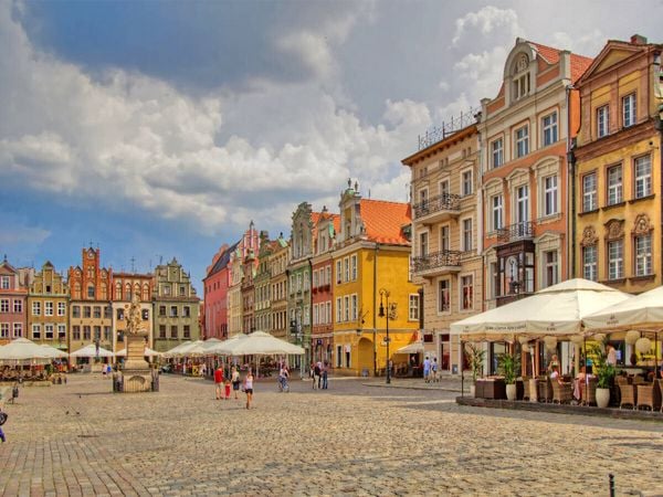 Produktbild: CALVENDO Puzzle Die pastellbunten restaurierten Giebelfassaden | 1000 Teile Lege-Gr&ouml;&szlig;e 64x48cm Foto-Puzzle f&uuml;r gl&uuml;ckliche Stunden