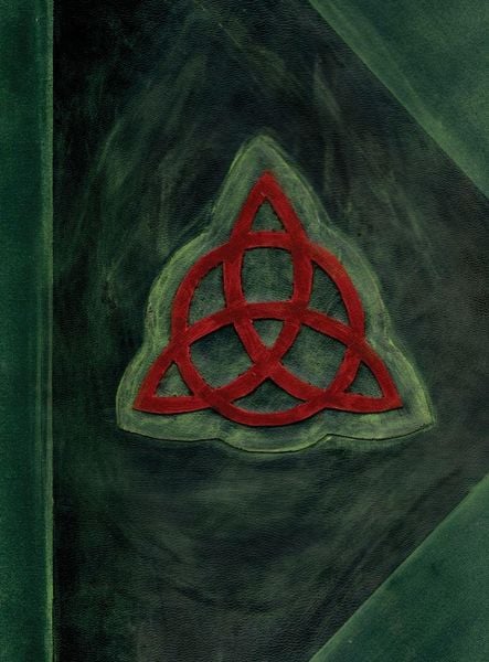 Produktbild: Hardcover Charmed Book of Shadows Replica