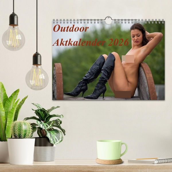 Produktbild: Outdoor Aktkalender 2026 (Wandkalender 2026 DIN A4 quer), CALVENDO Monatskalender