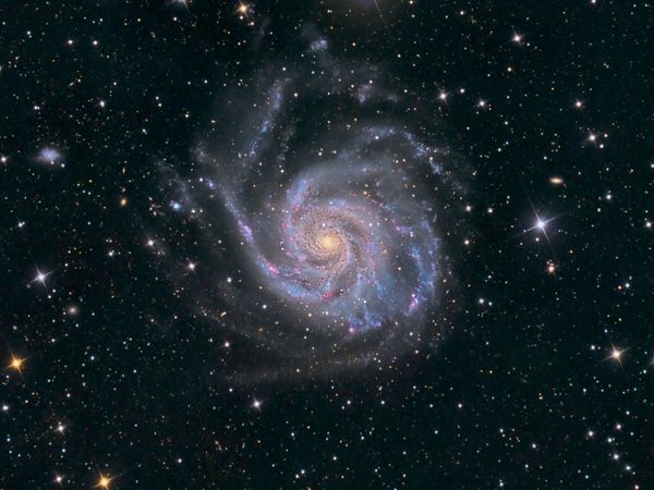 Produktbild: CALVENDO Puzzle Feuerrad-Galaxie M101 1000 Teile Puzzle quer | 1000 Teile Lege-Gr&ouml;&szlig;e 64 &times; 48 cm Foto-Puzzle f&uuml;r gl&uuml;ckliche Stunden