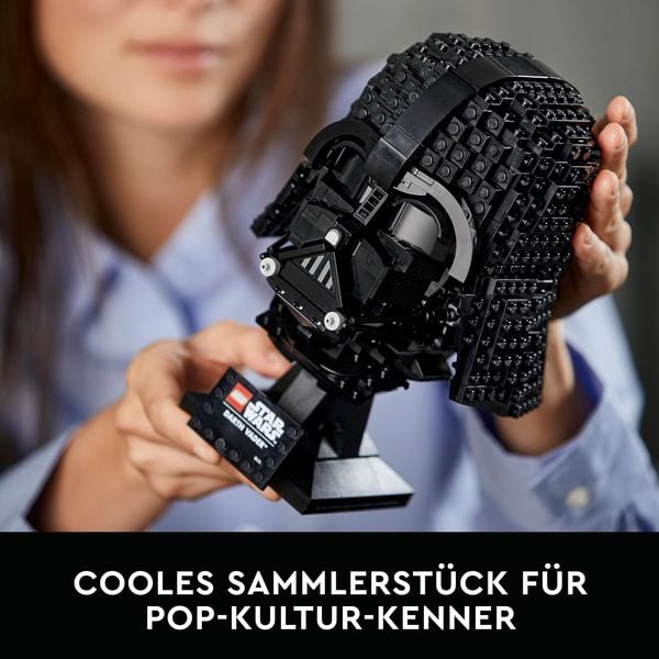 Produktbild: LEGO® Star Wars™ Darth Vader™ Helm (75304); kreatives Bauset; cooles Star Wars Sammlerstück zum Ausstellen (834 Teile)