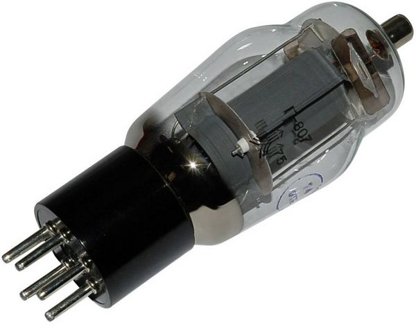 Produktbild: BTB Vertrieb 807 = QE 06/50 Elektronenr&ouml;hre Strahlpentode 400 V 140 mA Polzahl: 5 Sockel: 5pin Medium Inhalt 1 St.