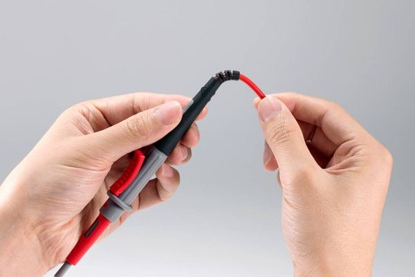 Produktbild: VOLTCRAFT MS-4PS Sicherheits-Messleitung 4 mm Sicherheits-Stecker Pr&uuml;fspitze 1.00 m Schwarz, Rot 1 St.