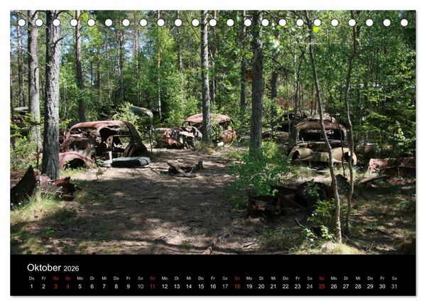 Produktbild: Schrottautos im Kyrk&ouml; Mosse (Tischkalender 2026 DIN A5 quer), CALVENDO Monatskalender