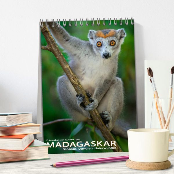 Produktbild: MADAGASKAR: Baobabs, Lemuren, Naturwunder (Tischkalender 2026 DIN A5 hoch), CALVENDO Monatskalender