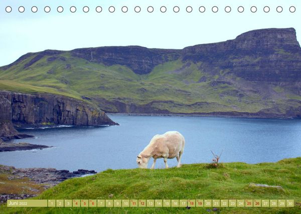 Produktbild: Isle of Skye - Die sch&ouml;nsten Landschaften Schottlands (Tischkalender 2022 DIN A5 quer)