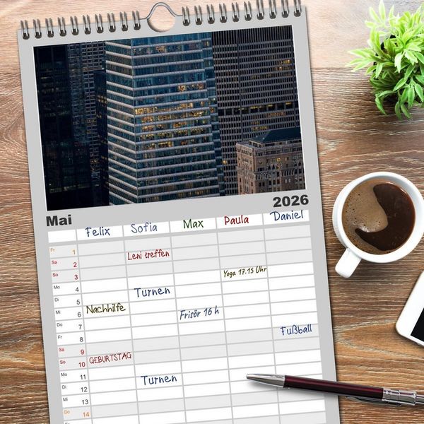 Produktbild: Familienplaner 2026 - Fassadenpoesie &ndash; Muster & Strukturen aus New York mit 5 Spalten (Wandkalender, 21 x 45 cm) CALVENDO