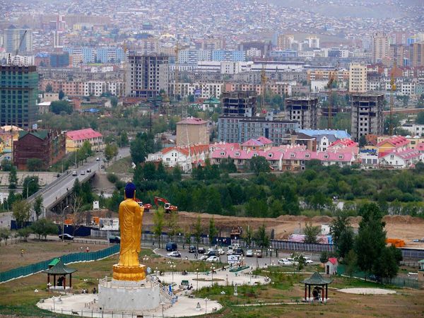 Produktbild: CALVENDO Puzzle Buddha-Statue in Ulan-Bator | 1000 Teile Lege-Gr&ouml;&szlig;e 64x48cm Foto-Puzzle f&uuml;r gl&uuml;ckliche Stunden