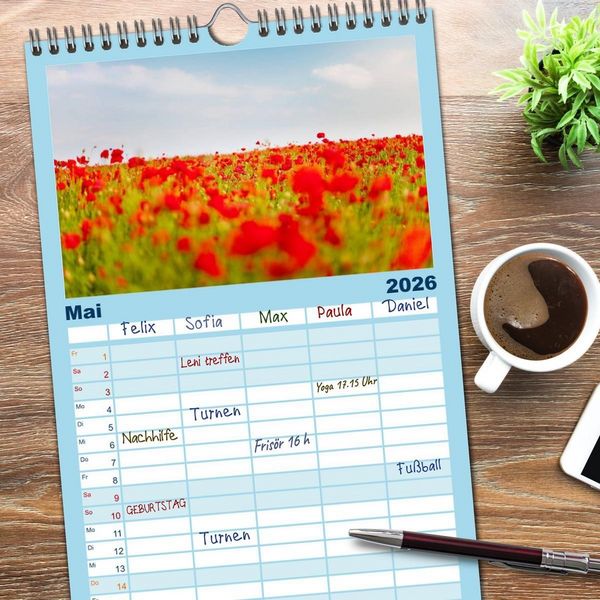 Produktbild: Familienplaner 2026 - Berg, Land und Meer - Eine Reise durch die Landschaften mit 5 Spalten (Wandkalender, 21 x 45 cm) CALVENDO