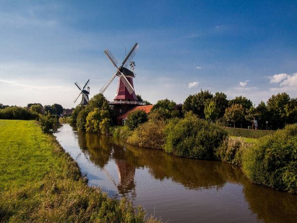 Produktbild: CALVENDO Puzzle Greetsieler Zwillings-Muehlen | 1000 Teile Lege-Gr&ouml;&szlig;e 64x48cm Foto-Puzzle f&uuml;r gl&uuml;ckliche Stunden