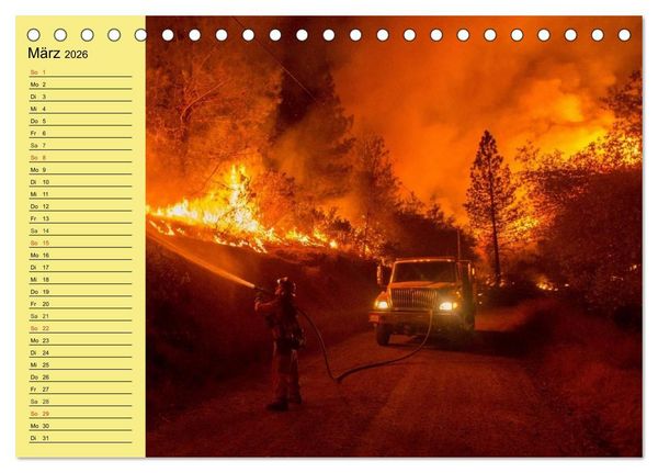 Produktbild: Die Feuerwehr. U.S. Firefighter im Einsatz (Tischkalender 2026 DIN A5 quer), CALVENDO Monatskalender