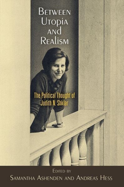 Produktbild: Between Utopia and Realism