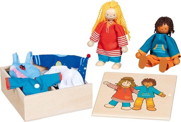 Produktbild: Biegepuppen Fynja & Fabio, Klamottenkiste, 6 Outfits