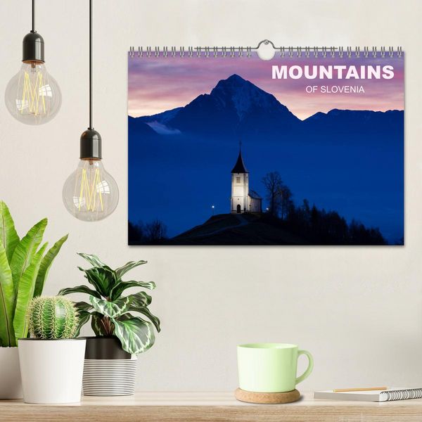Produktbild: Mountains of Slovenia (Wall Calendar 2026 DIN A4 landscape), CALVENDO 12 Month Wall Calendar
