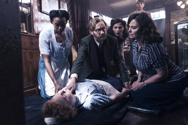 Produktbild: Bookish - Ein Mord spricht B&auml;nde. Die komplette erste Staffel [2 DVDs]