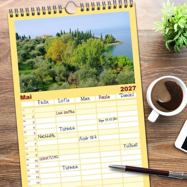 Produktbild: Familienplaner 2027 - Gardasee mit 5 Spalten (Wandkalender, 21 x 45 cm) CALVENDO