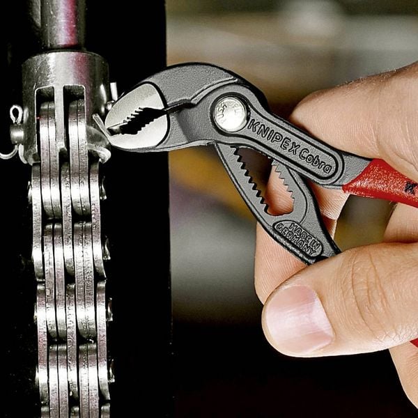 Produktbild: Knipex-Werk Cobra-Wasserp.-Zange 87 01 125