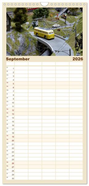 Produktbild: Familienplaner 2026 - Bahn-Nostalgie im Modell mit 5 Spalten (Wandkalender, 21 x 45 cm) CALVENDO