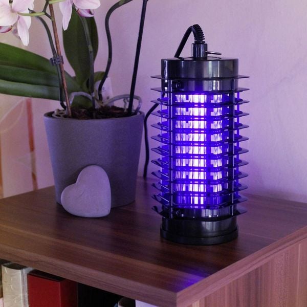 Produktbild: Gardigo 62331INT UV-Insektenf&auml;nger Stromgitter, UV-Licht 1 W (B x H x T) 9.5 x 21 x 10.5 cm Schwarz 1 St.