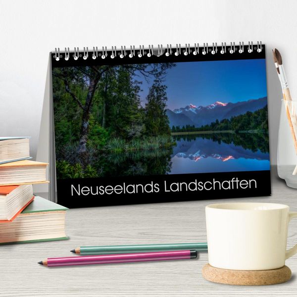 Produktbild: Neuseelands Landschaften (Tischkalender 2026 DIN A5 quer), CALVENDO Monatskalender