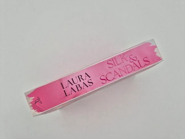 Produktbild: Silk & Scandals