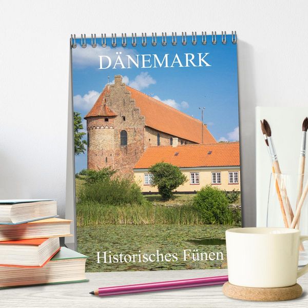 Produktbild: D&auml;nemark - Historisches F&uuml;nen (Tischkalender 2026 DIN A5 hoch), CALVENDO Monatskalender
