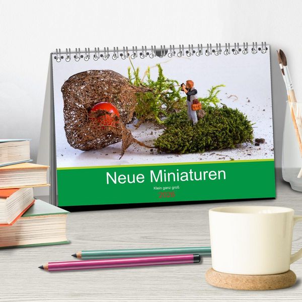 Produktbild: Neue Miniaturen - Klein ganz gro&szlig; 2.0 (Tischkalender 2026 DIN A5 quer), CALVENDO Monatskalender