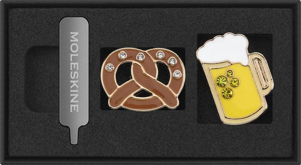Produktbild: Moleskine Country Pins Deutschland (2er-Set), Brezel+ Bier