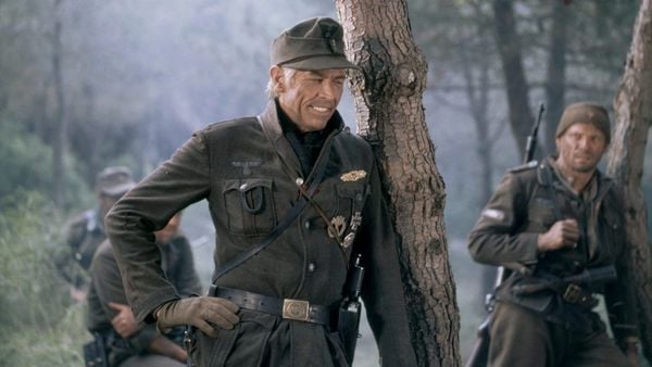 Produktbild: Steiner - Das Eiserne Kreuz - Teil 1+2 - 4-Disc Limited Edition Mediabook (4K Ultra HD / 2 Blu-rays / Bonus-Blu-ray)