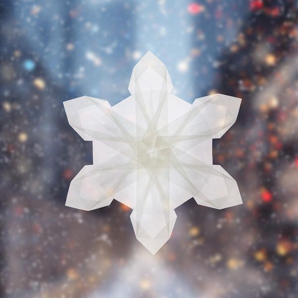 Schneekristalle aus Transparentpapier (kreativ.kompakt.)