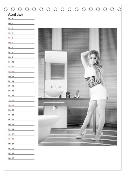 Produktbild: Mode in schwarz und wei&szlig; (Tischkalender 2026 DIN A5 hoch), CALVENDO Monatskalender