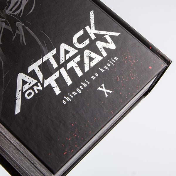 Produktbild: Attack on Titan Deluxe 10