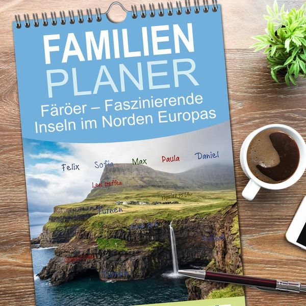Produktbild: Familienplaner 2026 - F&auml;r&ouml;er &ndash; Faszinierende Inseln im Norden Europas mit 5 Spalten (Wandkalender, 21 x 45 cm) CALVENDO