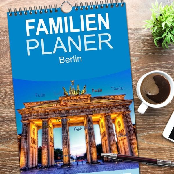 Produktbild: Familienplaner 2026 - Berlin mit 5 Spalten (Wandkalender, 21 x 45 cm) CALVENDO