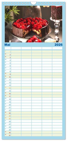 Produktbild: Familienplaner 2026 - K&ouml;stliche Kuchen mit 5 Spalten (Wandkalender, 21 x 45 cm) CALVENDO