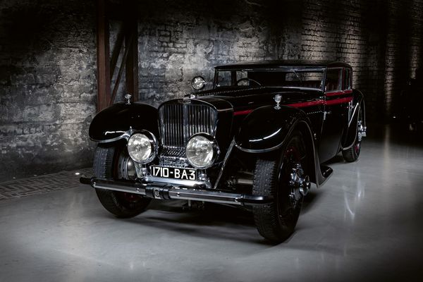 Produktbild: Classic Cars Review