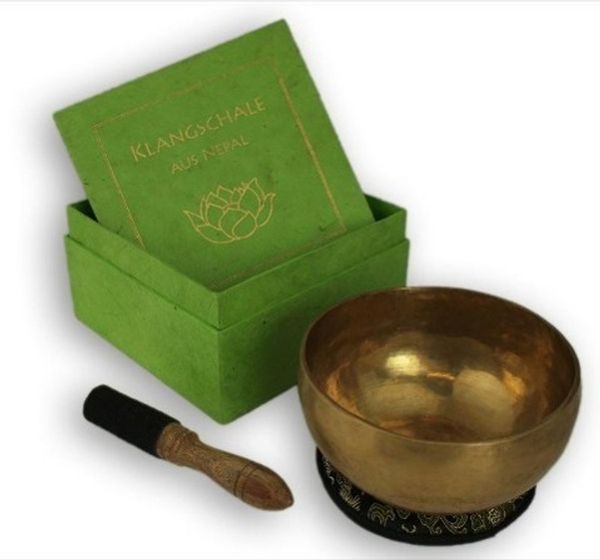 Produktbild: Klangschale in gr&uuml;ner Geschenkbox M mit Lotus-Box und Zubeh&ouml;r