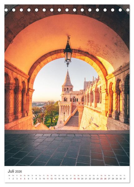 Produktbild: Die sch&ouml;nsten Orte vom Balaton nach Budapest (Tischkalender 2026 DIN A5 hoch), CALVENDO Monatskalender