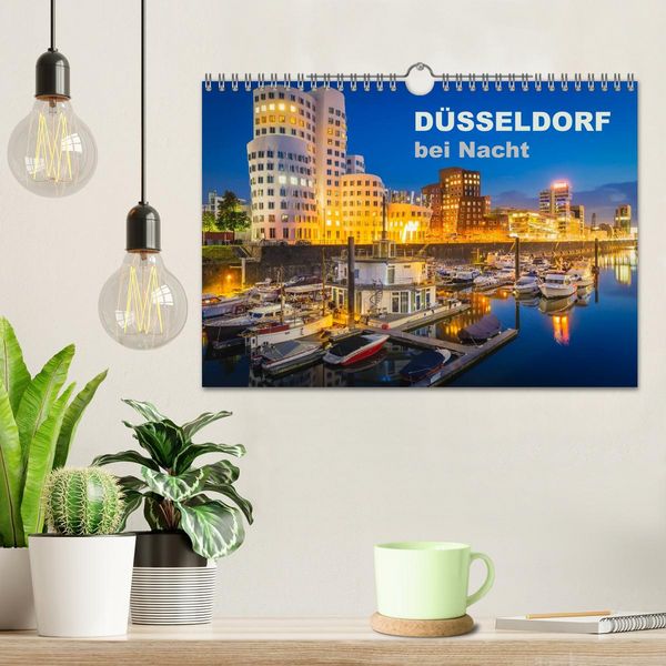 Produktbild: D&uuml;sseldorf bei Nacht (Wandkalender 2026 DIN A4 quer), CALVENDO Monatskalender