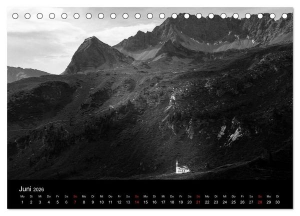 Produktbild: BERGE IN SCHWARZ WEISS (Tischkalender 2026 DIN A5 quer), CALVENDO Monatskalender